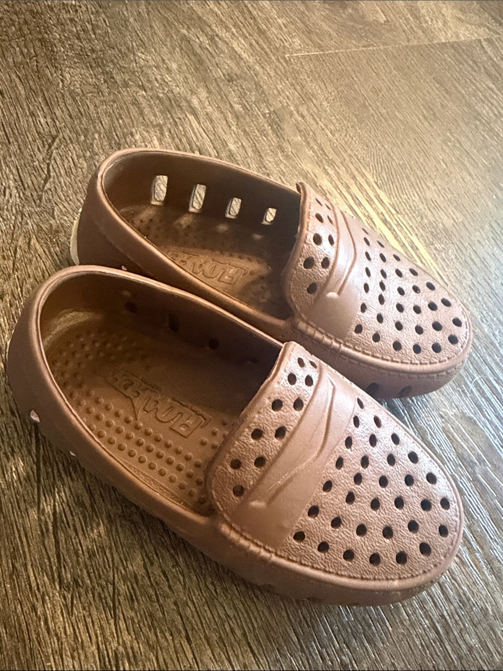EUC Floafers toddler boy size 5 dark brown